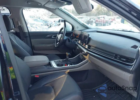 2026 Kia Carnival Mpv Lxs z USA, uszkodzony, nr VIN KNDNB5K3XT6554104